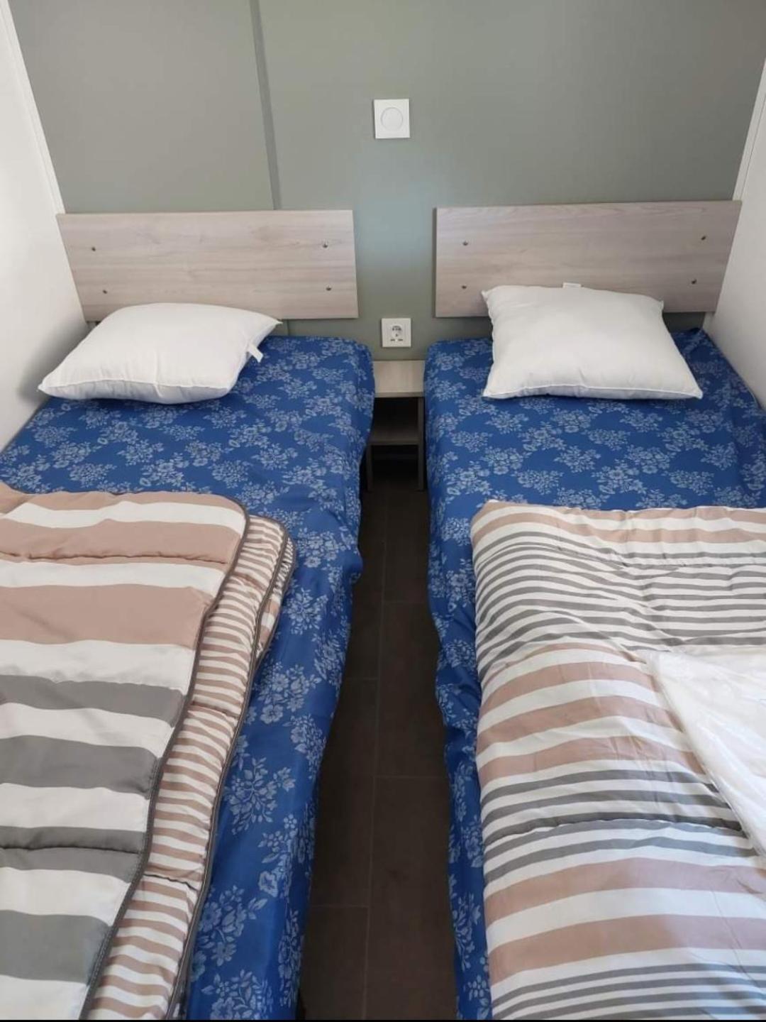 Mobil Home L'Eau Vive Les Arcs-sur-Argens ภายนอก รูปภาพ