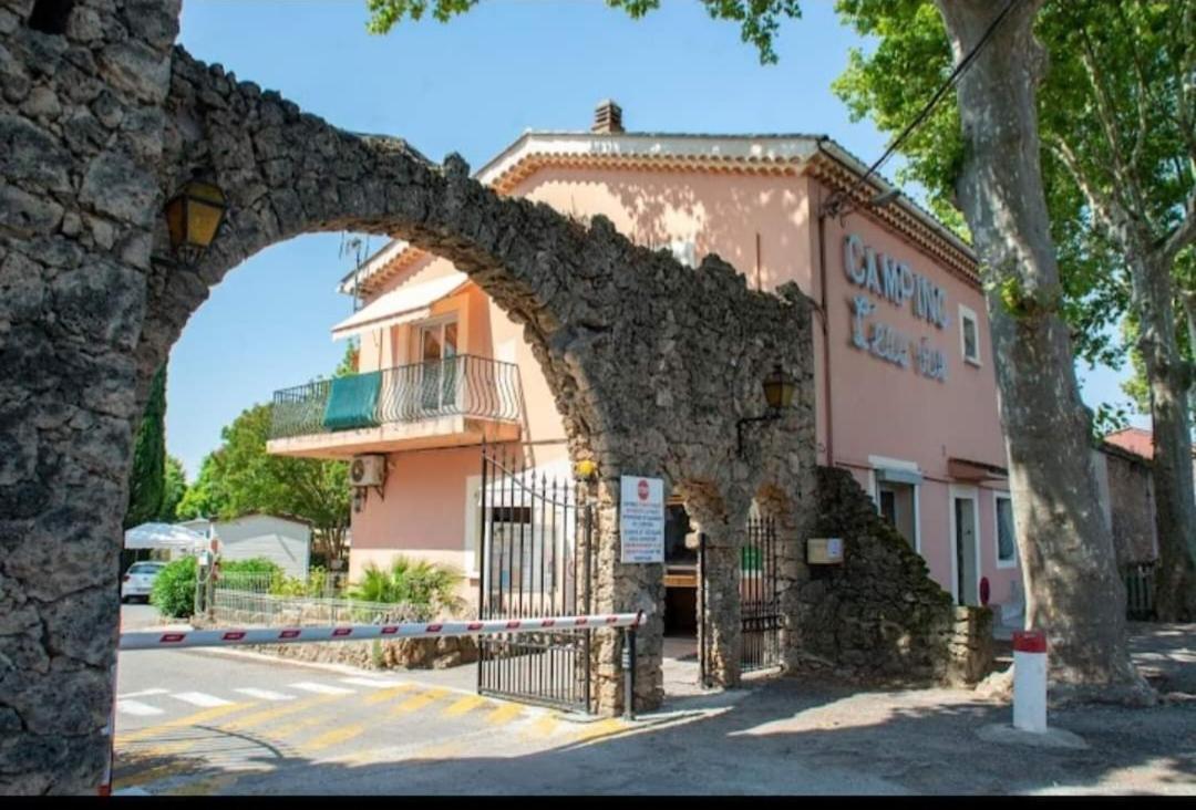 Mobil Home L'Eau Vive Les Arcs-sur-Argens ภายนอก รูปภาพ